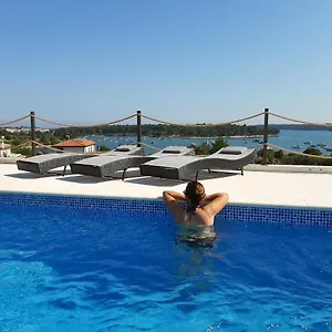 Villa Neo, Medulin