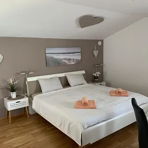 Apartment Natura 7, Medulin