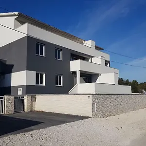 Apartment Rosenberg, Medulin